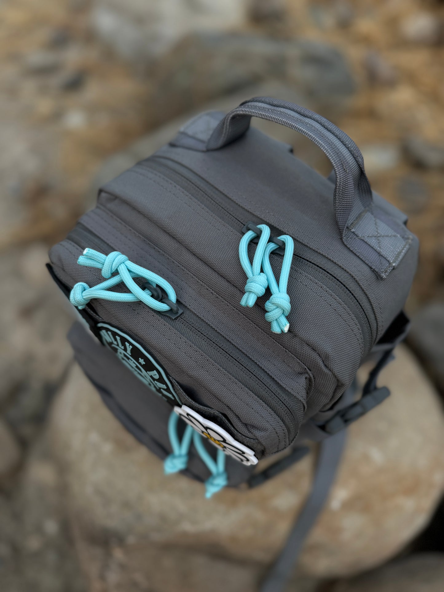 Mochila Minibully 9 litros Gris Tiffany