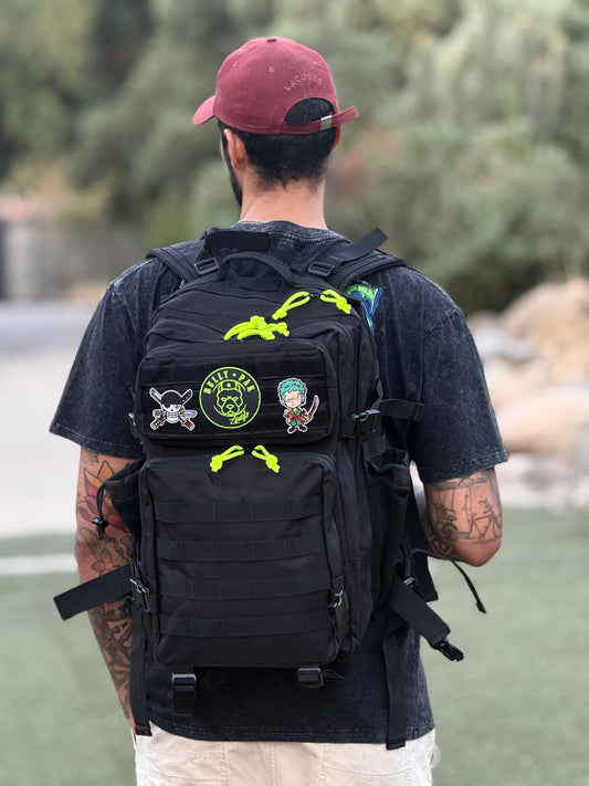 Mochila 45 litros Bullypak Negra lazos verde flúor