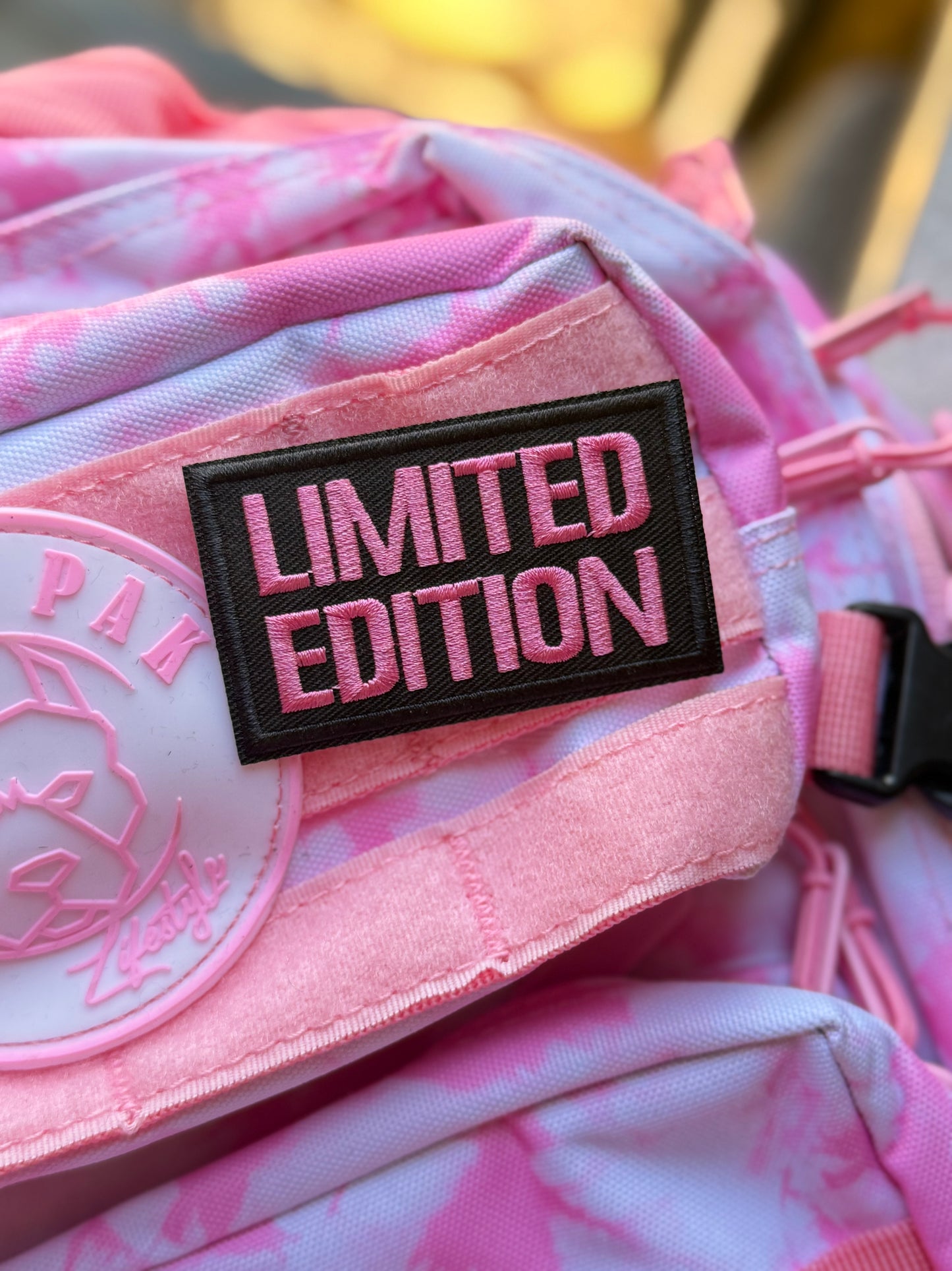 Parche LIMITED EDITION Rosado