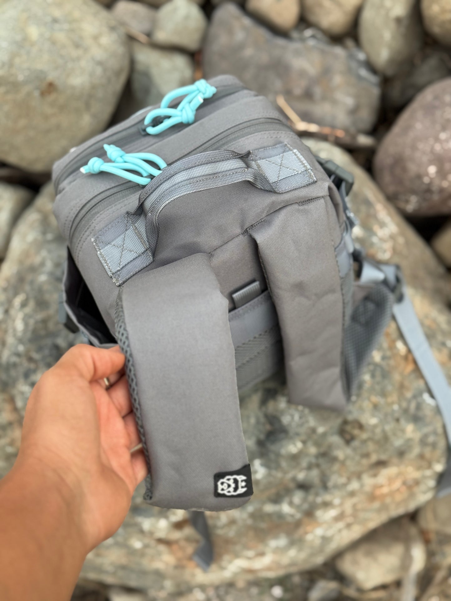 Mochila Minibully 9 litros Gris Tiffany