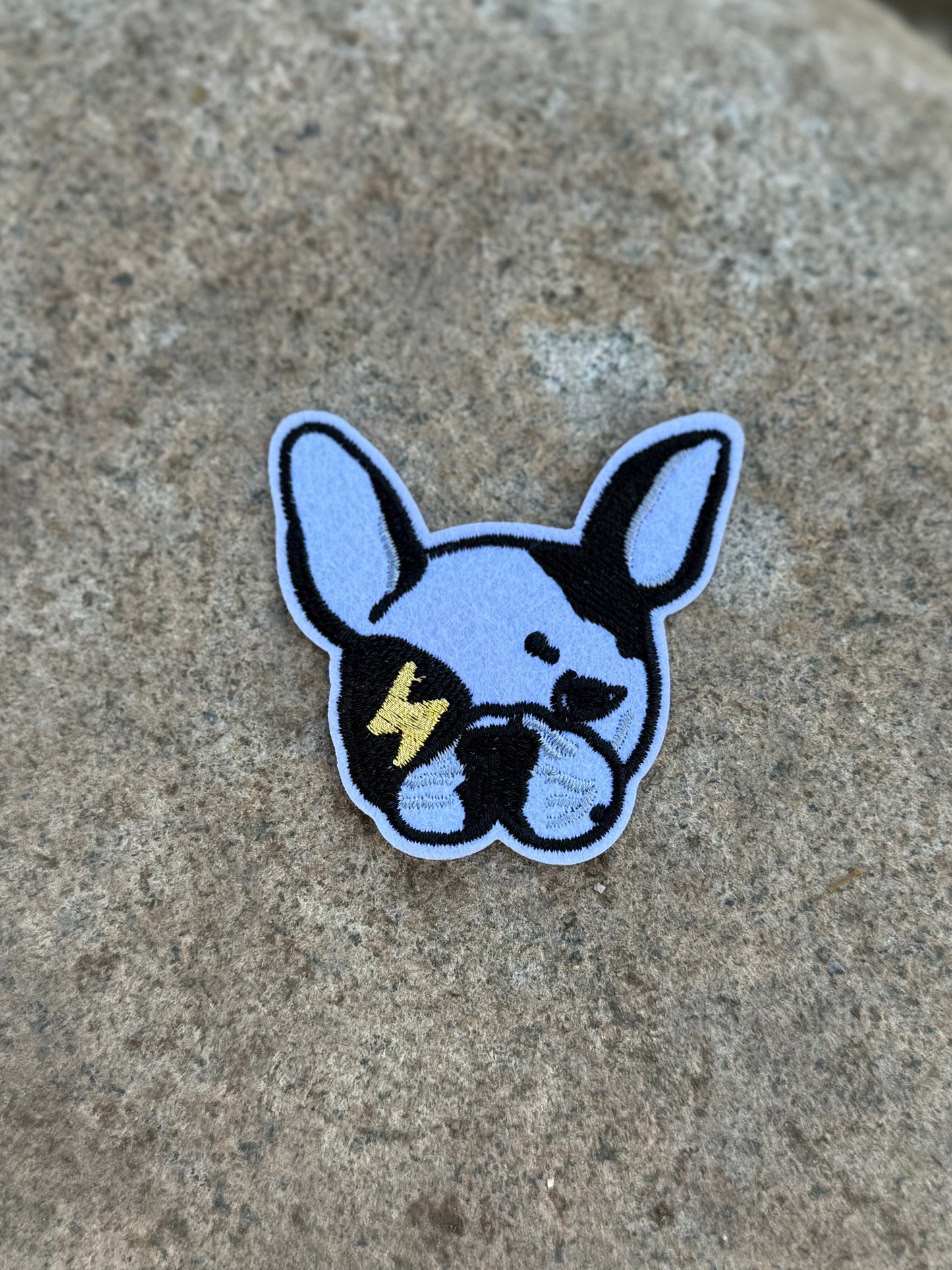 Cara Bulldog francés ojito rayo