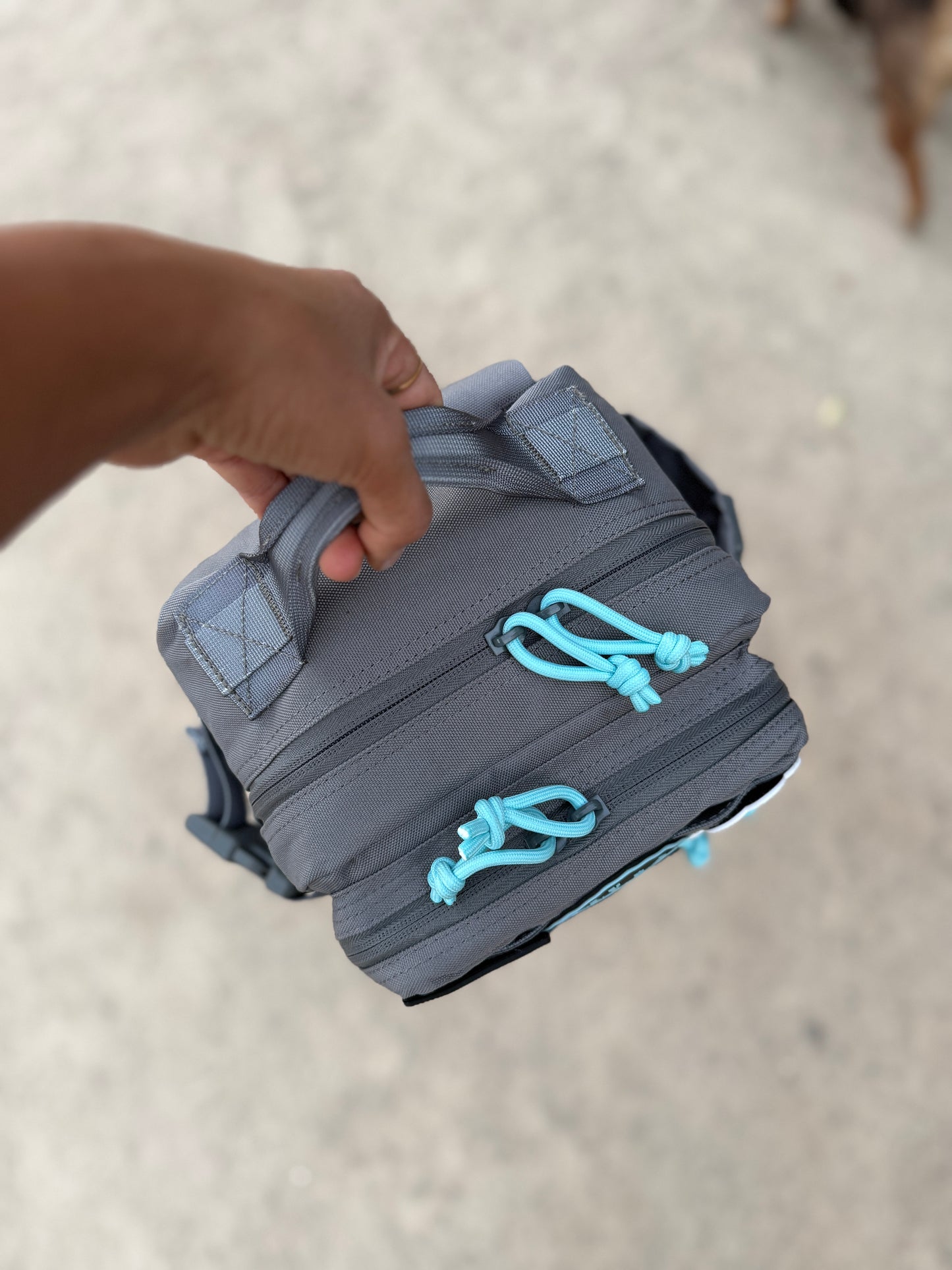 Mochila Minibully 9 litros Gris Tiffany